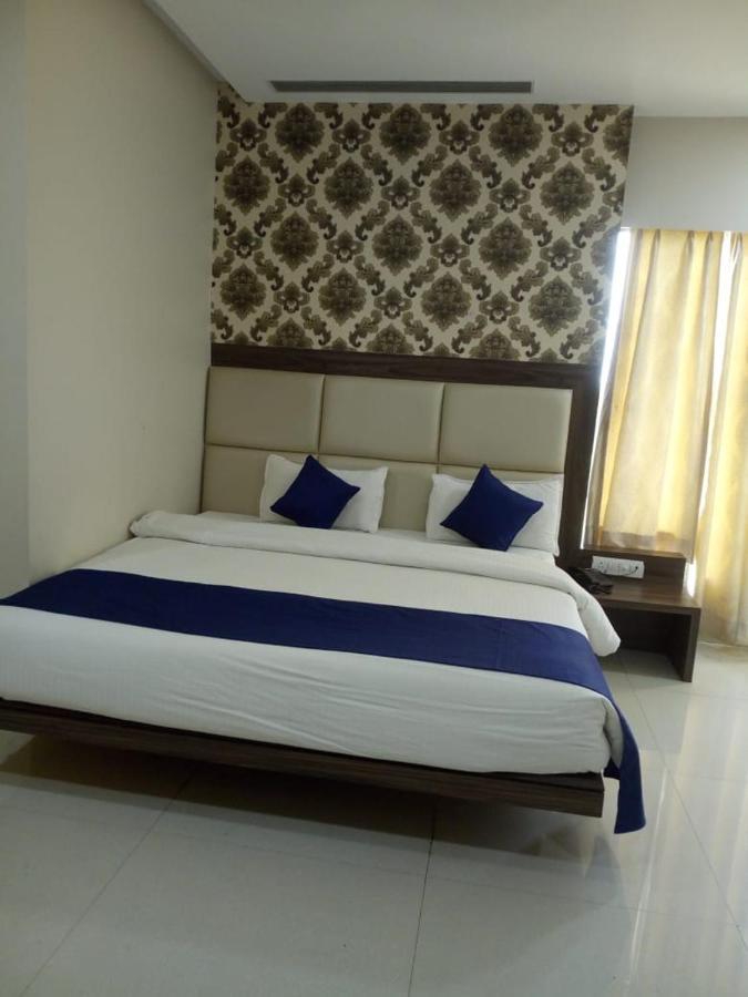 Mnr Resort Pipariā Екстериор снимка